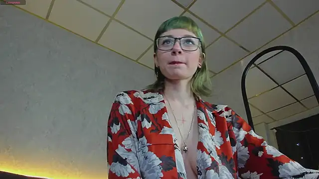 Scarle Whisper online show from February 2026 01:16:02 AM