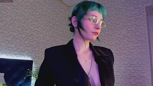 Scarle Whisper online show from April 2026 09:15:02 AM