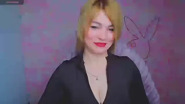 Snapshot of CuttieEmma chatting on February 2026 06:47:02 AM CuttieEmma online show from February 2026 06:47:02 AM