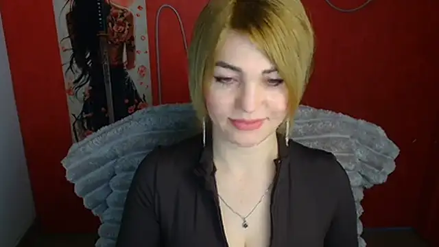 Snapshot of CuttieEmma chatting on March 2026 06:40:02 AM CuttieEmma online show from March 2026 06:40:02 AM