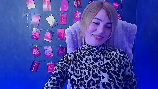 Snapshot of CuttieEmma chatting on March 2026 12:31:02 PM CuttieEmma online show from March 2026 12:31:02 PM