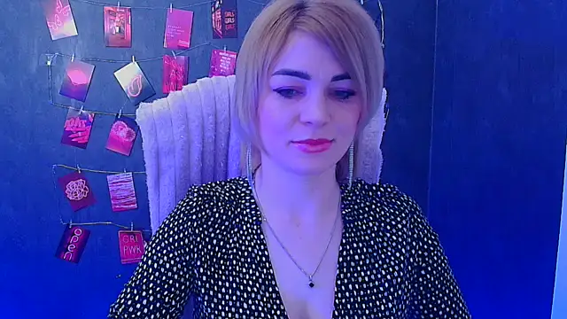 Snapshot of CuttieEmma chatting on March 2026 06:35:01 PM CuttieEmma online show from March 2026 06:35:01 PM
