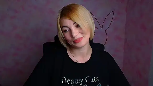 CuttieEmma online show from June 2026 11:41:01 AM