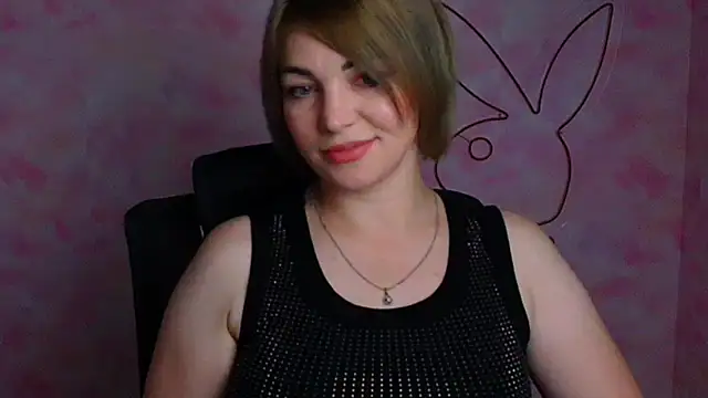 CuttieEmma online show from June 2026 06:07:01 AM