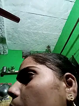 Priyakoli4568 online show from April 2026 03:58:02 PM
