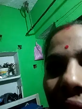 Priyakoli4568 online show from May 2026 03:49:02 PM