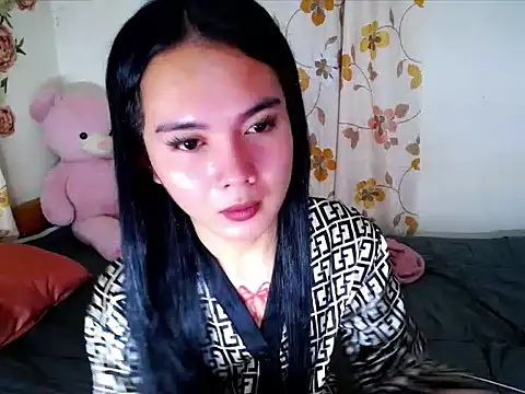 Snapshot of devine_goddess chatting on April 2026 02:12:01 PM devine goddess online show from April 2026 02:12:01 PM