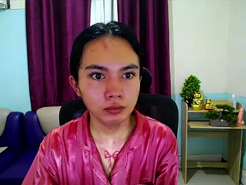 Snapshot of devine_goddess chatting on April 2026 09:52:02 AM devine goddess online show from April 2026 09:52:02 AM