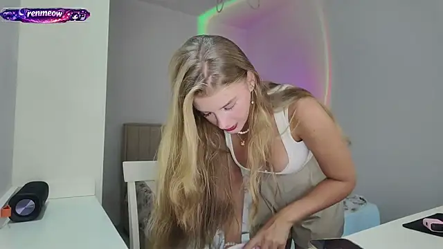 RenMeow online show from July 2026 03:30:02 PM