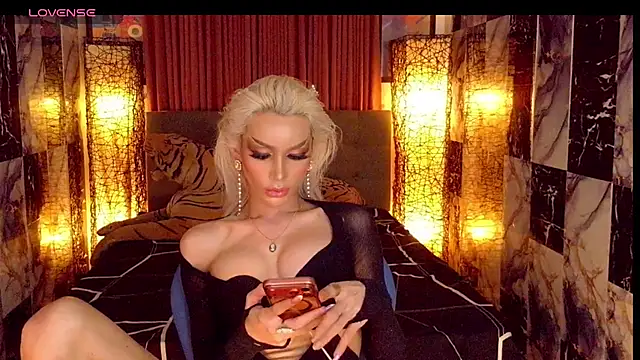 SeductiveSamanthaTS online show from June 2026 03:41:02 AM