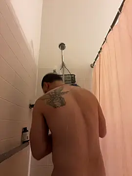 Snapshot of Tu_PaPi_Favorito chatting on January 2026 07:11:01 PM Tu PaPi Favorito online show from January 2026 07:11:01 PM