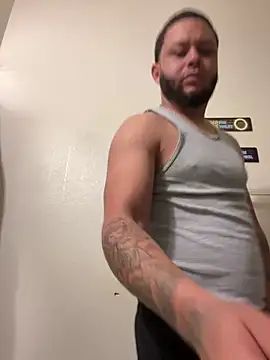 Snapshot of Tu_PaPi_Favorito chatting on February 2026 10:33:02 AM Tu PaPi Favorito online show from February 2026 10:33:02 AM