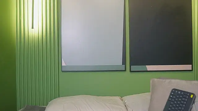 LiliCoxx online show from April 2026 01:24:02 PM