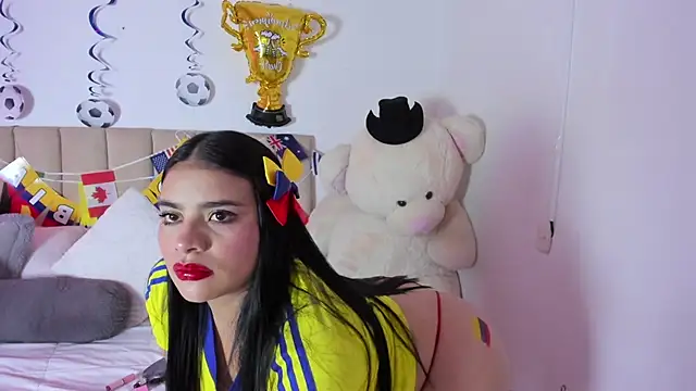 KeylaGomez  online show from June 2026 01:28:01 PM