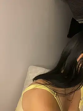  HannahFox  online show from February 2026 12:12:01 AM