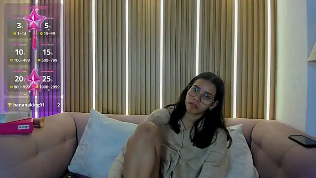 Luna Millers online show from July 2026 04:15:01 AM