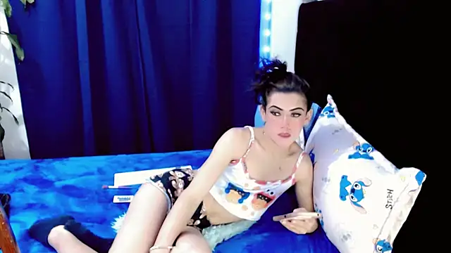 NathalialLooes online show from July 2026 06:39:02 AM