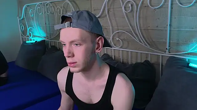 ZidNevil online show from February 2026 08:25:02 PM