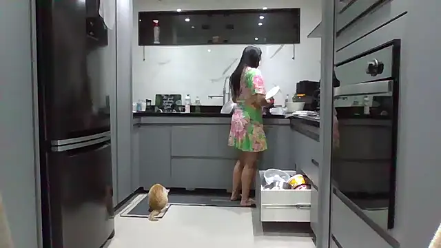 Laura 81 online show from February 2026 09:29:02 AM