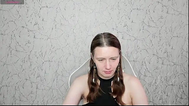 Kathrine Meyer online show from May 2026 02:19:02 AM