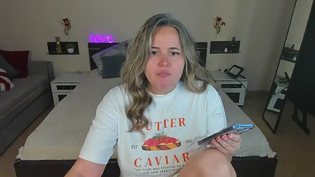 LilyBel online show from May 2026 12:52:01 AM