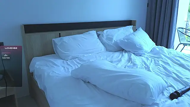 Snapshot of pink_flow0 chatting on February 2026 05:00:02 AM pink flow0 online show from February 2026 05:00:02 AM