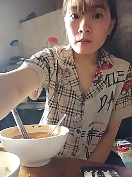 Snapshot of Queen-love45 chatting on February 2026 05:16:02 AM Queen-love45 online show from February 2026 05:16:02 AM