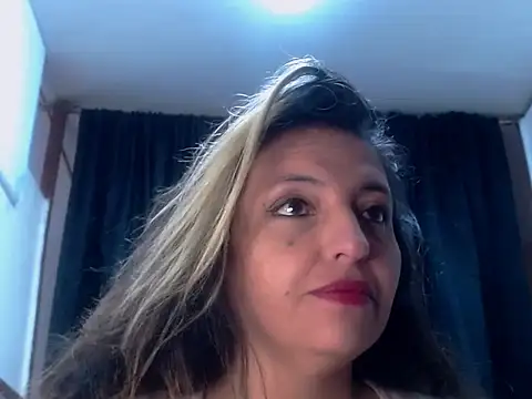 KENDRA-HONEY online show from February 2026 01:07:02 PM