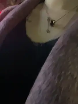 Snapshot of here-baby chatting on February 2026 02:24:02 PM here-baby online show from February 2026 02:24:02 PM