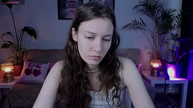 VioletaBloom online show from February 2026 07:14:02 AM