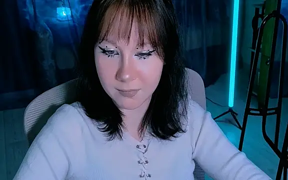 Snapshot of marty_bree chatting on June 2026 05:18:01 PM marty bree online show from June 2026 05:18:01 PM