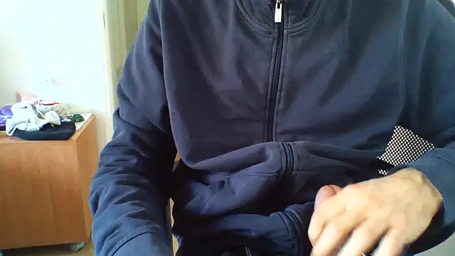 Snapshot of andre_italy chatting on April 2026 01:31:01 PM andre italy online show from April 2026 01:31:01 PM