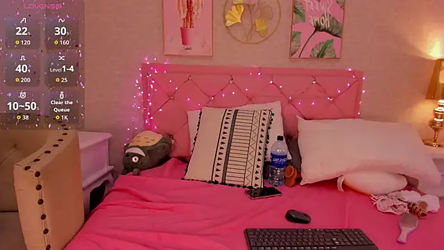 dolly kitter online show from May 2026 11:44:01 PM