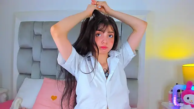 dolly kitter online show from June 2026 11:54:02 AM