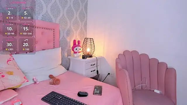 dolly kitter online show from July 2026 12:13:01 PM