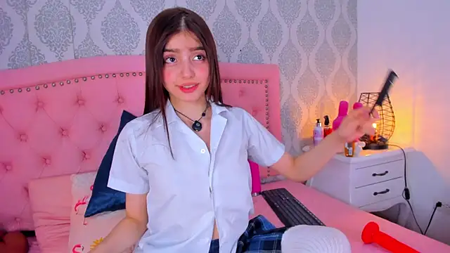 dolly kitter online show from July 2026 12:53:02 PM