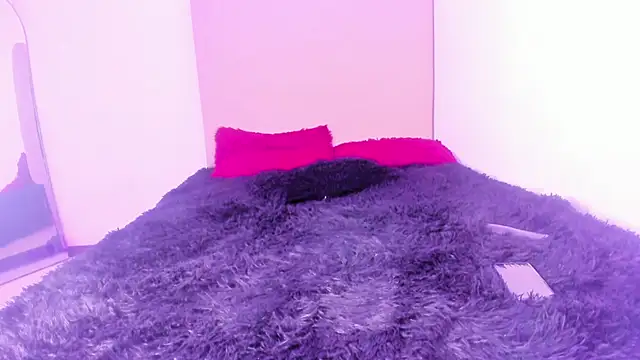 im tiffany  online show from February 2026 04:20:02 AM