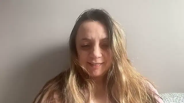 ShyFlameLive online show from May 2026 12:32:02 PM