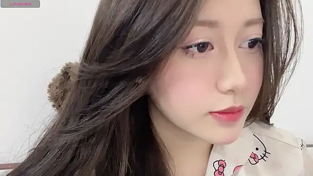 Snapshot of BaekKun chatting on February 2026 06:51:02 AM BaekKun online show from February 2026 06:51:02 AM