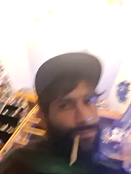 TrndSettr online show from February 2026 08:44:01 AM