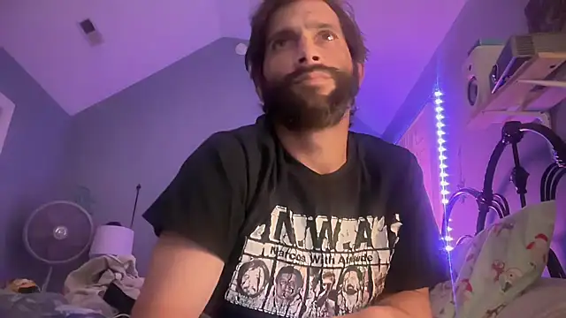 TrndSettr online show from March 2026 11:49:02 PM