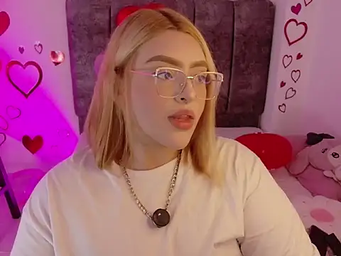 Snapshot of missevans chatting on February 2026 10:24:02 PM missevans online show from February 2026 10:24:02 PM