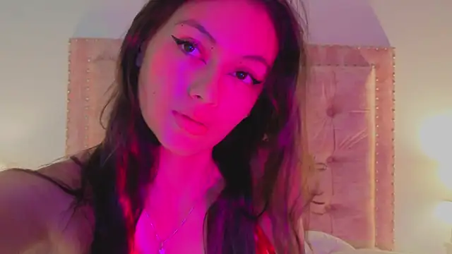 Jennifer Lee  online show from July 2026 10:38:02 PM