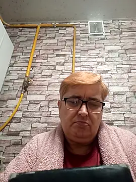 Snapshot of SusanStar874 chatting on February 2026 05:24:01 PM SusanStar874 online show from February 2026 05:24:01 PM