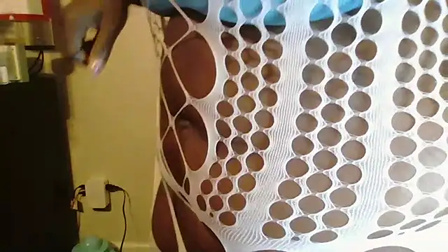 theetashelly online show from July 2026 05:32:02 AM