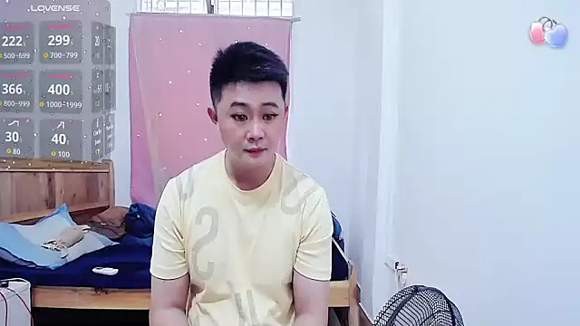 wwwhh777 online show from April 2026 06:25:02 AM