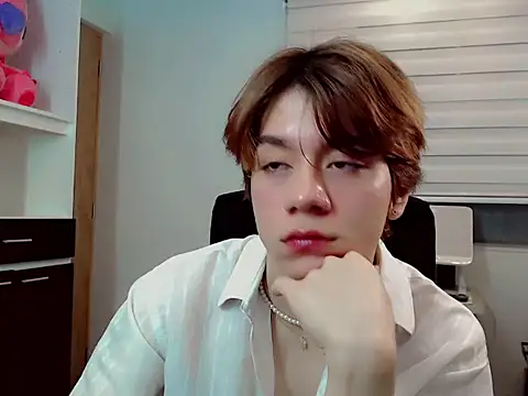 Snapshot of duvisex19 chatting on February 2026 11:27:02 PM duvisex19 online show from February 2026 11:27:02 PM