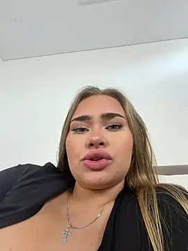 MonicaWestt online show from July 2026 07:17:02 AM
