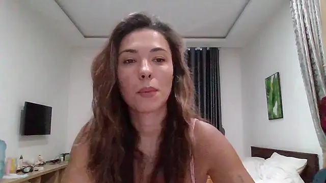 Snapshot of Dream_Petal_ chatting on July 2026 09:38:02 AM Dream Petal online show from July 2026 09:38:02 AM