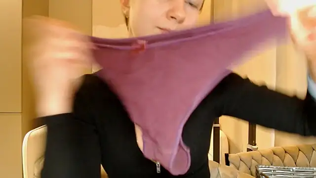 BluueSilk online show from January 2025 09:23:02 AM